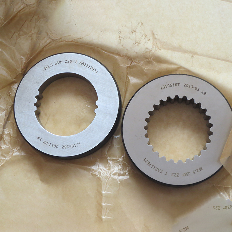 Spline Gauge Standardı hakkında daha fazla bilgi edinin