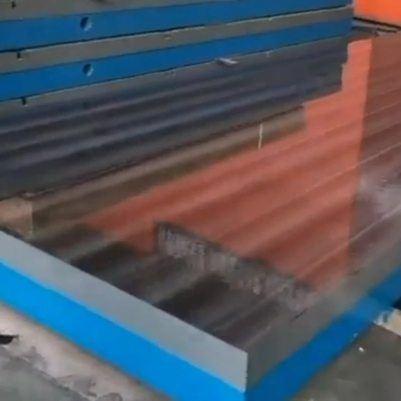 2 metrelik 6 metre dökme demir kazıma ve alıştırma platformu sevkiyatı bekliyor
